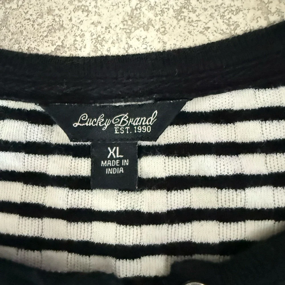 Lucky Brand Black and White Button Down Shirt - Picture 4 of 7